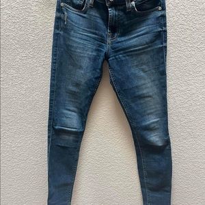 7 for all mankind.  “Gwenevere” size 25